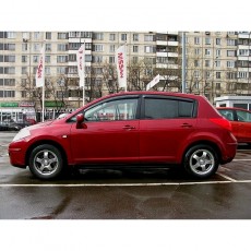 Nissan Tiida 2008-2014 - Дефлекторы окон, 4 шт, темные, BREEZE, EGR.