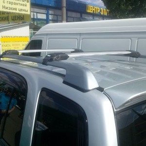 Багажник Suzuki Grand Vitara 1998-2004 Thule WingBar Edge 9582