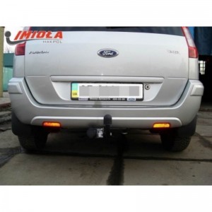 Фаркоп Ford Fusion 2002-2012 HakPol