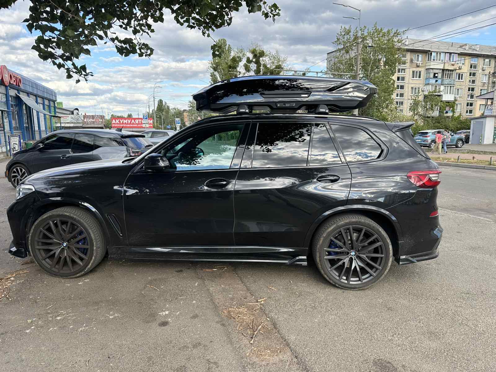 Thule Motion 3 XL Black