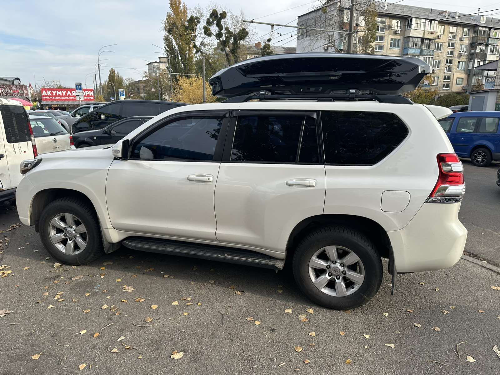 Thule Motion 3 XL Black Glossy