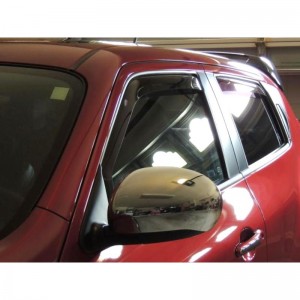 Nissan Juke 2011-2016 - Дефлекторы окон, передние, темные. (WeatherTech) Nissan Juke 2011-2016 - Дефлекторы окон, передние, темные. (WeatherTech)