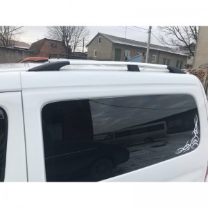 Хромированные рейлинги для Citroen Berlingo 96-08г с металлическими опорами, под клей Хромированные рейлинги для Citroen Berlingo 96-08г с металлическими опорами, под клей