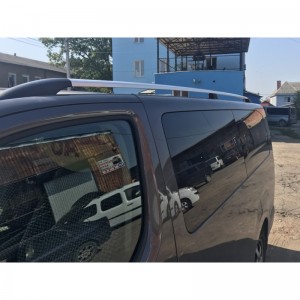 Рейлинги хромированные для Citroen Jumpy 2017- с металлическими опорами Рейлинги хромированные для Citroen Jumpy 2017- с металлическими опорами