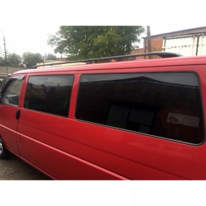 Рейлинги черные для Volkswagen T4 Transporter с пластиковыми опорами Рейлинги черные для Volkswagen T4 Transporter с пластиковыми опорами